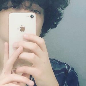 Meet your Posher, Caleb